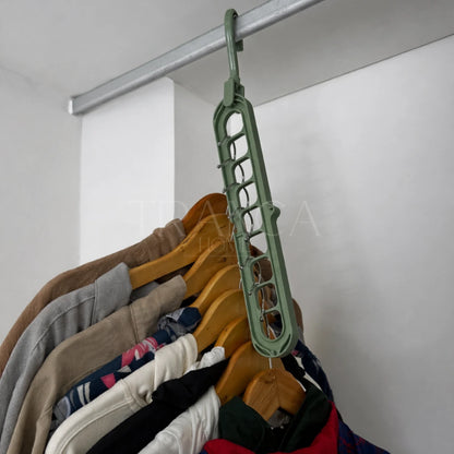 Percha multifuncional resistente